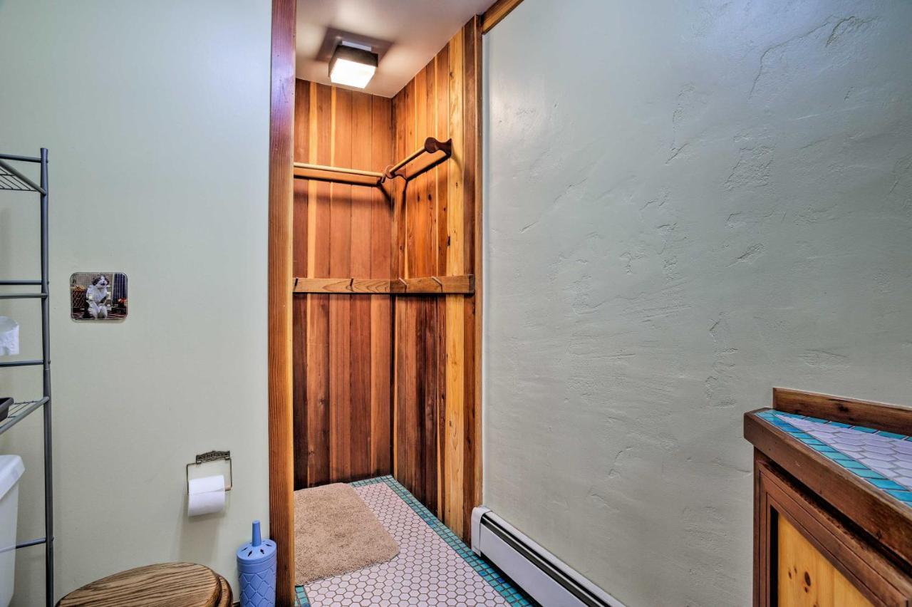 Central City Cozy Home With Deck And Mtn Views, Walk To Casinos מראה חיצוני תמונה